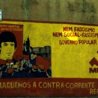 Mural do MRPP pintado na Calçada Ribeiro Santos
